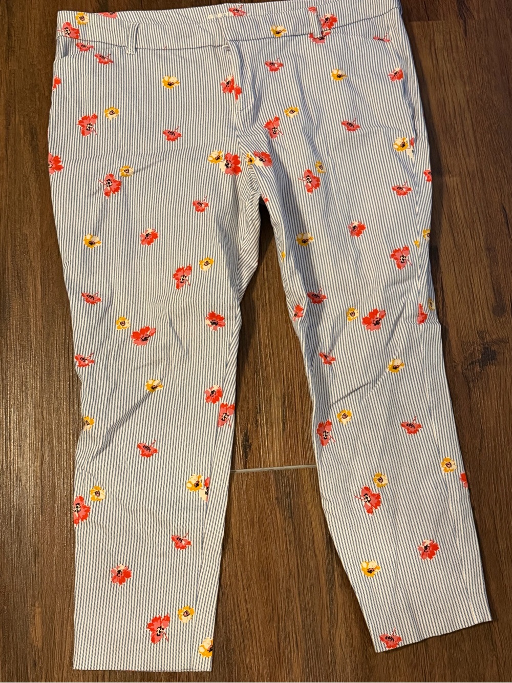 Old Navy Pixie Floral Stripe Crop Pants White Red & Yellow Flowers size 18
